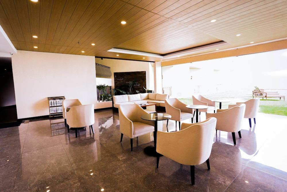 The Tagaytay 4*