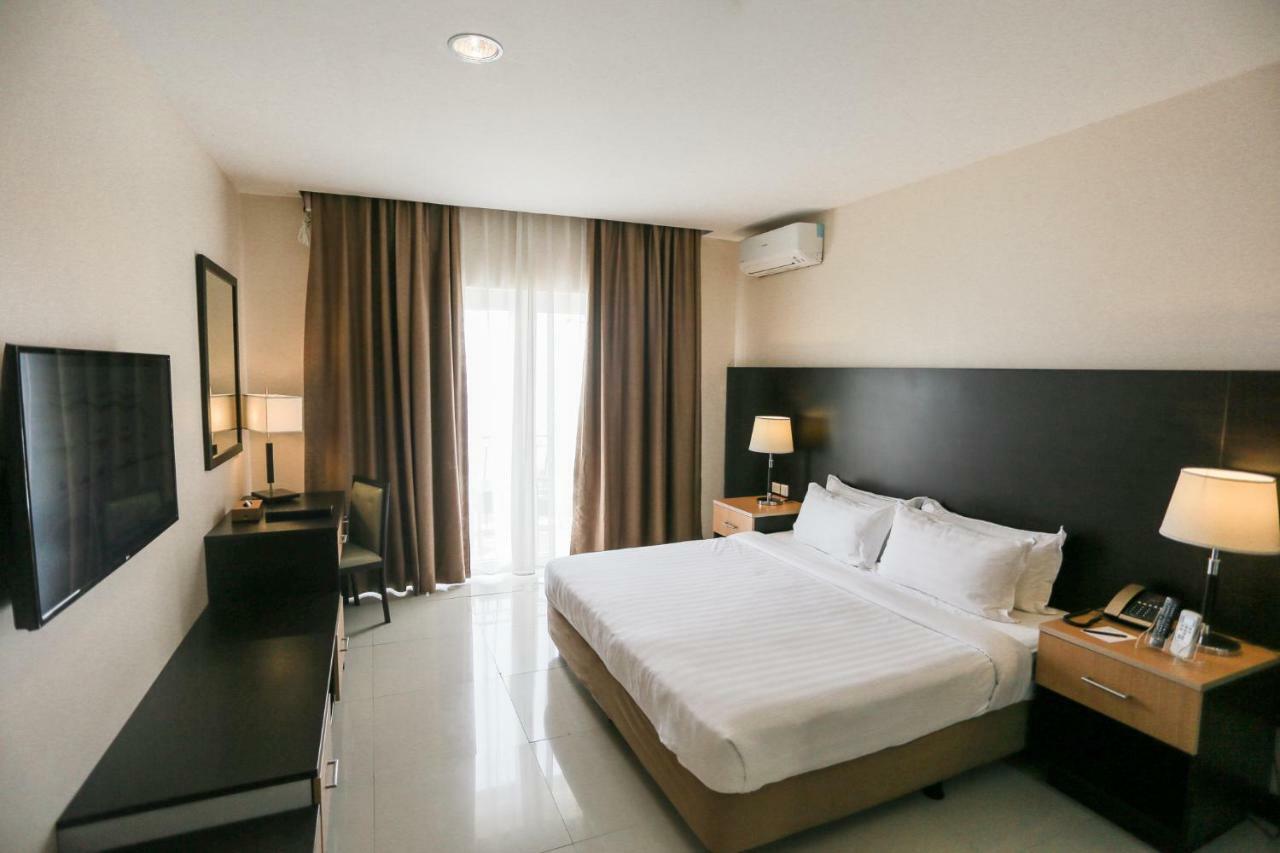 The Tagaytay 4*