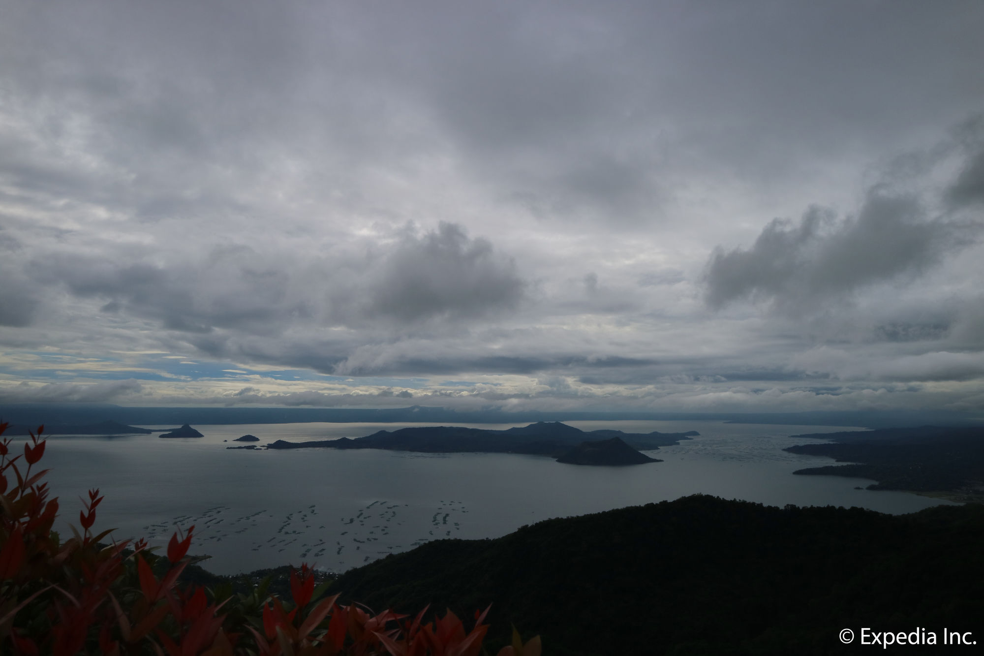The Tagaytay Hotel Tagaytay City